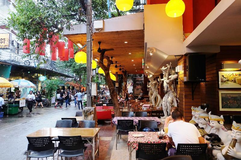 Villa Cha-Cha Khaosan Rambuttri Бангкок Екстер'єр фото